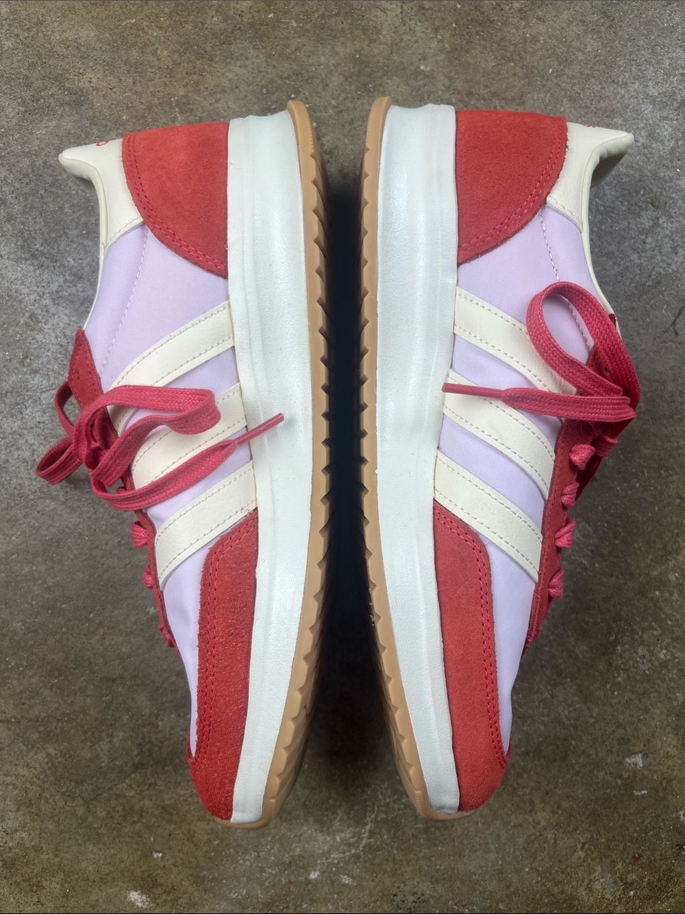 adidas Women’s Run 70’s Sneakers - Warm Pink, Red & Vanilla NWOB
Size: 9.5 - Picture 3 of 10